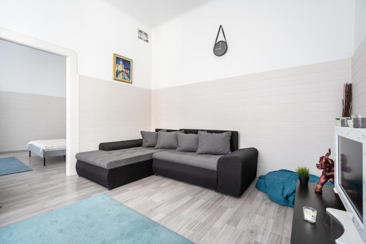 The White House Apartment Budapeste Exterior foto