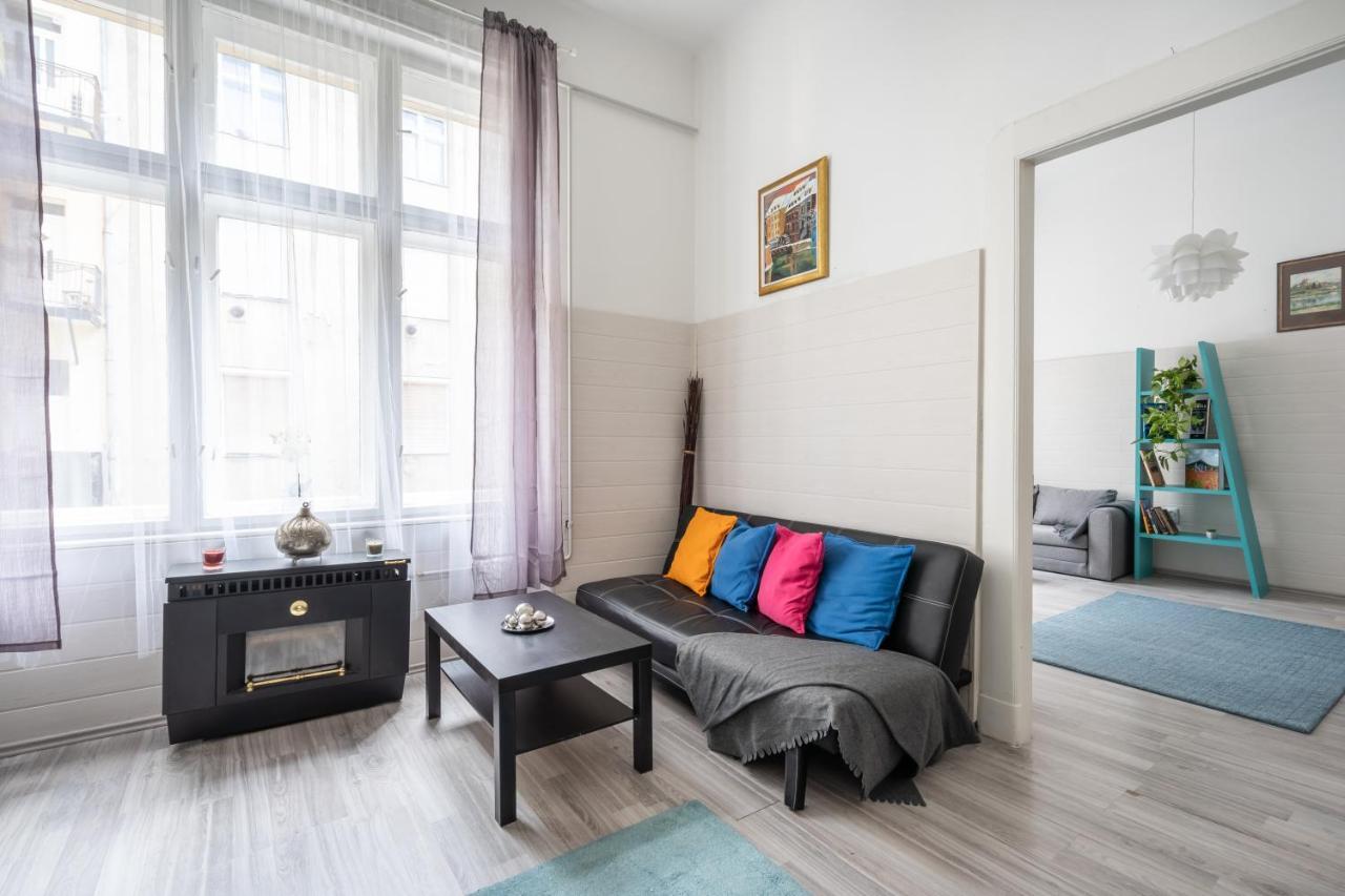 The White House Apartment Budapeste Exterior foto